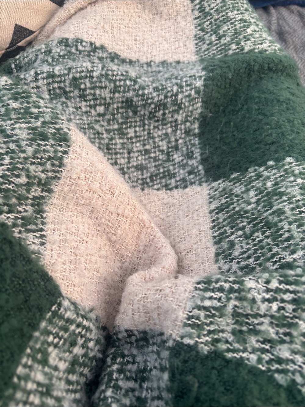 Neiman Marcus Green and Cream Plaid Throw
